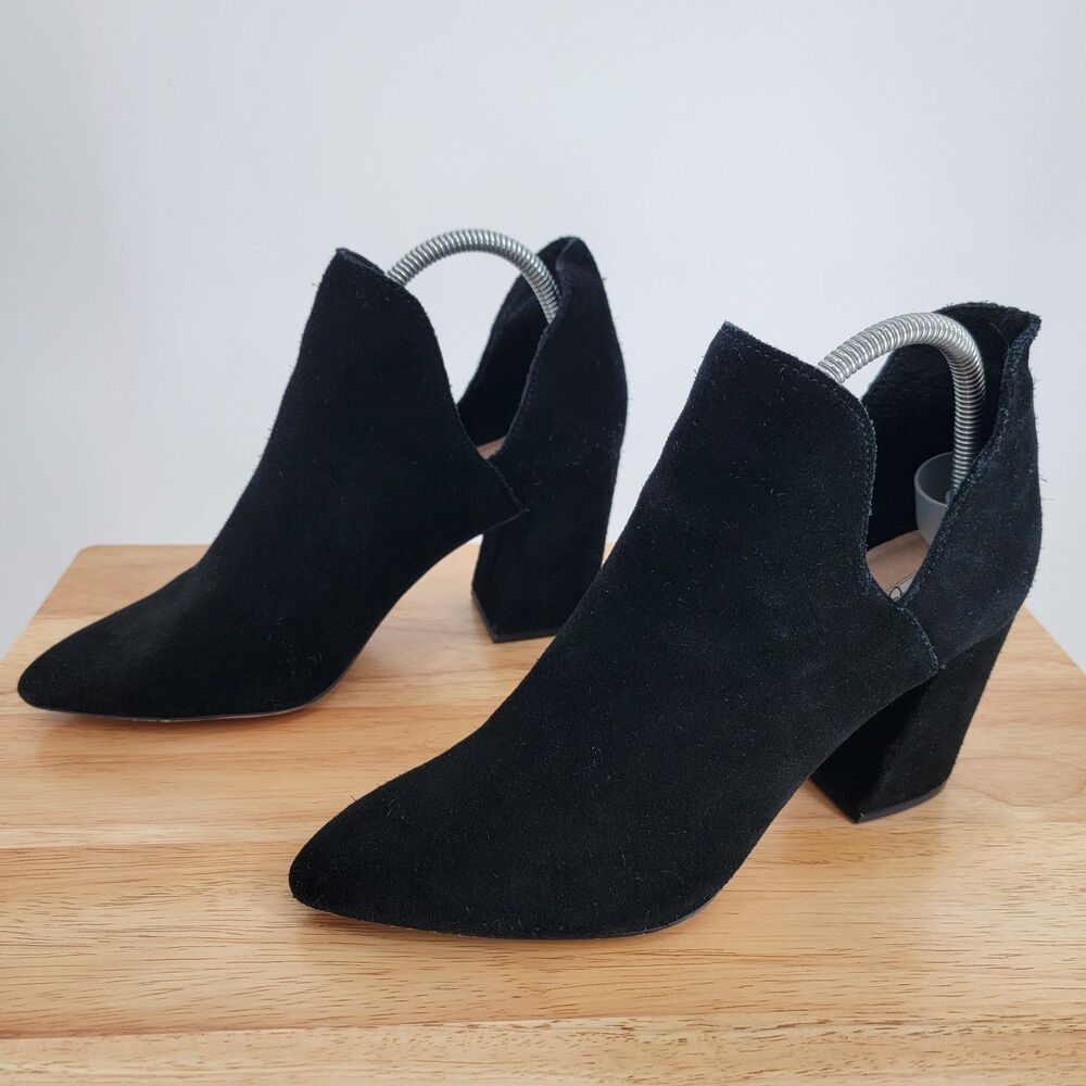 Chelsea & Violet Womens 9.5 Black Faux Suede Slip On Ankle Booties